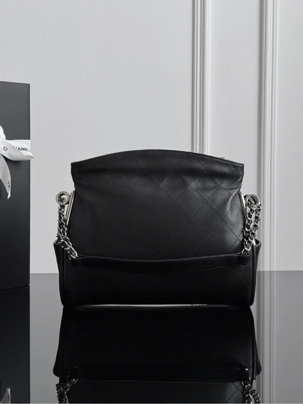 Chane.l vintage sophisticated
